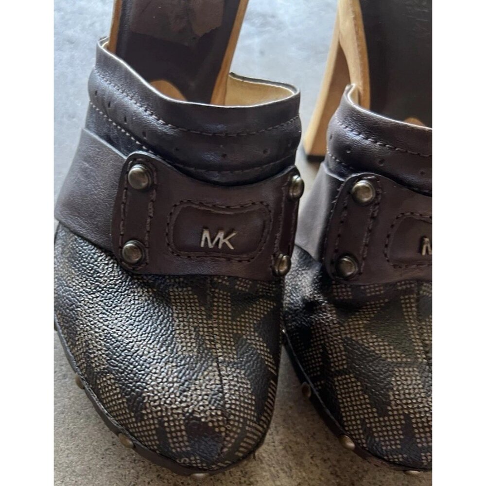 Michael Kors Leather Studd Wood clogs Luggage Brown Platform Heels Womens Size 4 - Picture 15 of 15